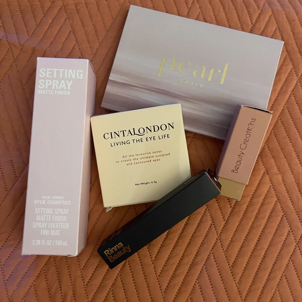 Brand New Unused Makeup Bundle